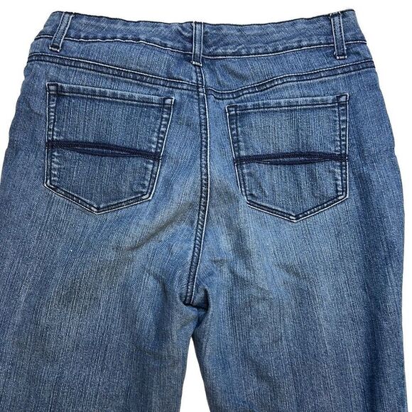 Women’s Bandolino Size 10 Jeans - Picture 2 of 3